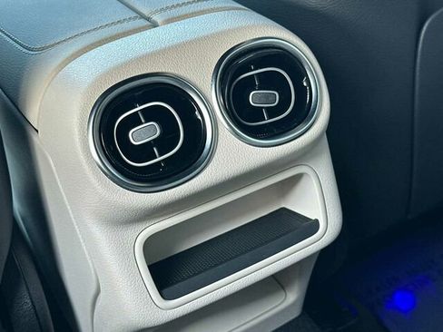 Certified 2023 Mercedes-Benz GLC 300 image 16