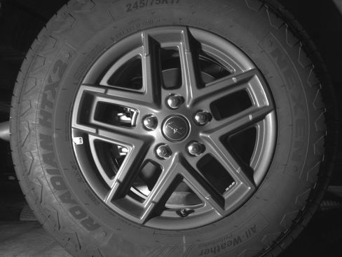 Used 2025 Jeep Wrangler Unlimited Sport AWD/4WD image 15