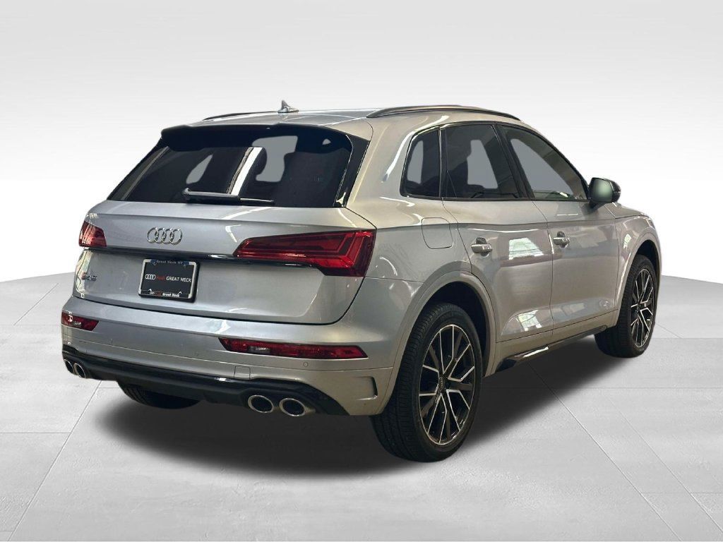 Used 2023 Audi SQ5 Premium Plus w/ Premium Plus Package AWD/4WD image 9