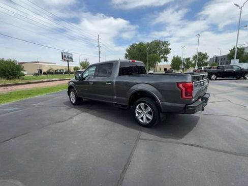Used 2017 Ford F150 Platinum w/ Equipment Group 701A Luxury AWD/4WD image 6