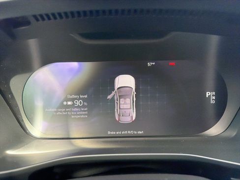 Used 2023 Volvo C40 P8 Recharge Plus w/ Climate Package image 38