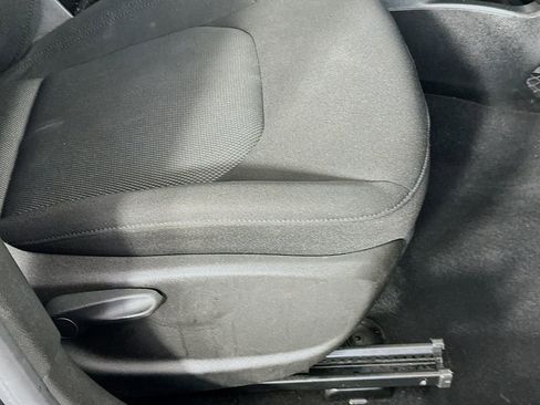 Used 2019 Jeep Renegade Sport w/ UConnect 7.0 Group AWD/4WD image 23