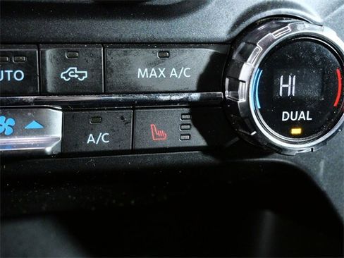 Certified 2021 Ford F150 XLT w/ Equipment Group 302A High image 22