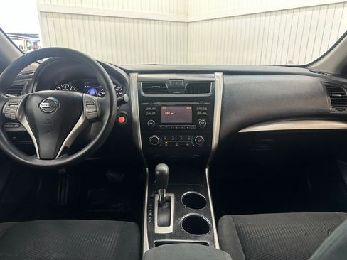 Used 2014 Nissan Altima 2.5 S image 16