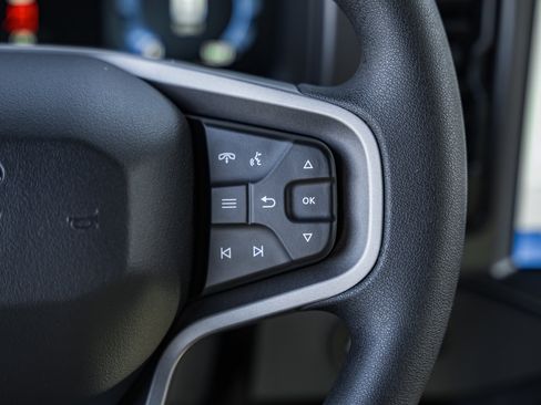 New 2025 Ford Bronco 4-Door image 29