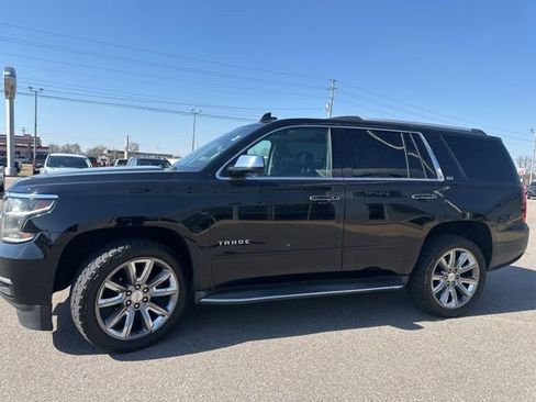 Used 2015 Chevrolet Tahoe LTZ image 30