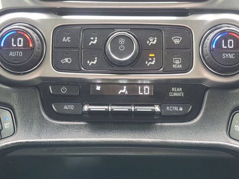 Used 2015 Chevrolet Tahoe LTZ AWD/4WD image 15