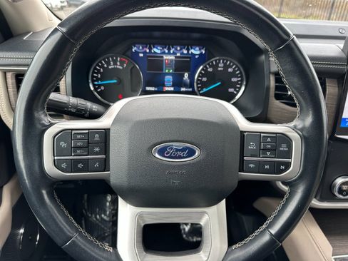 Used 2023 Ford Expedition Max Limited image 24