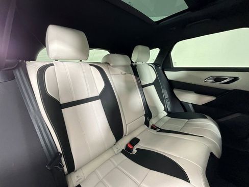 Certified 2023 Land Rover Range Rover Velar R-Dynamic S image 22