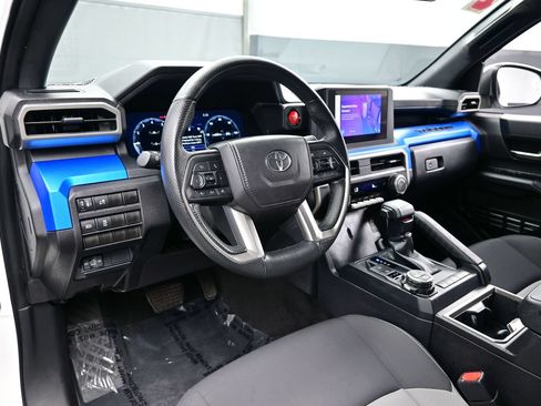 Used 2024 Toyota Tacoma TRD Off-Road AWD/4WD image 12