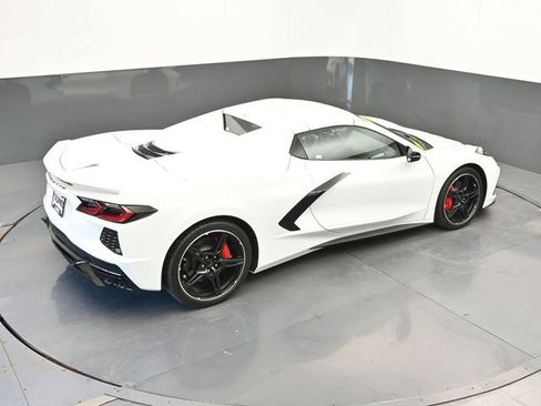 Used 2024 Chevrolet Corvette Stingray Premium Conv w/ Battery Protection Package RWD image 29
