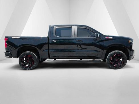 Used 2021 Chevrolet Silverado 1500 LT Trail Boss w/ Convenience Package II AWD/4WD image 8