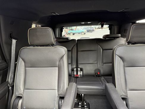 Used 2023 Chevrolet Tahoe Premier image 18