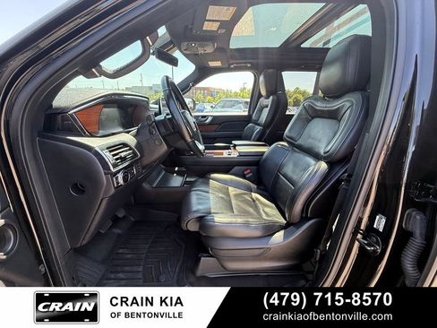 Used 2018 Lincoln Navigator L Reserve AWD/4WD image 20