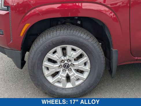 Used 2023 Nissan Frontier SV w/ Tow Package AWD/4WD image 11