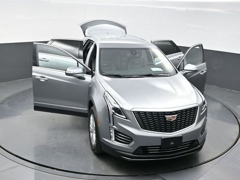 New 2026 Cadillac XT5 Luxury w/ LPO, Floor Liner Package image 36