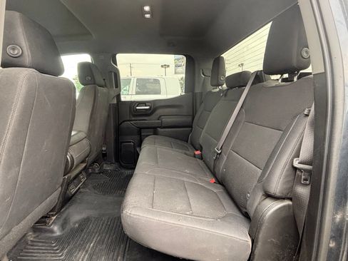 Used 2019 Chevrolet Silverado 1500 Custom Trail Boss w/ Custom Convenience Package AWD/4WD image 12