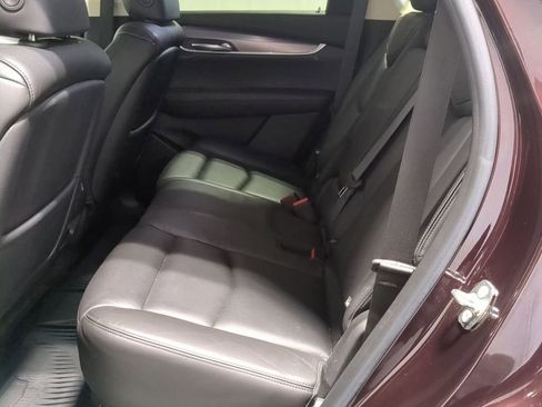 Used 2018 Cadillac XT5 Luxury w/ Driver Awareness Package image 26