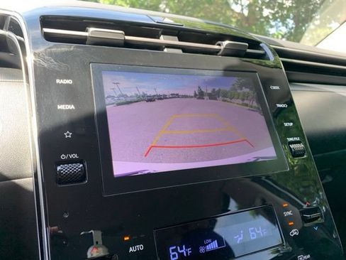 Certified 2024 Hyundai Tucson SEL FWD image 19