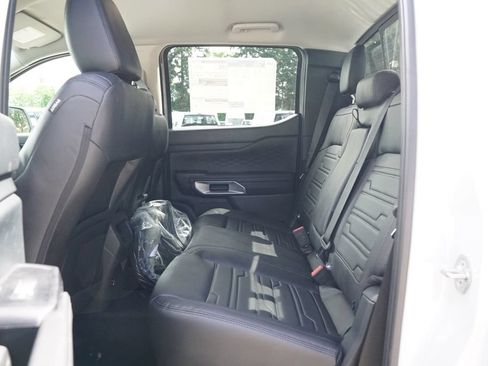 New 2026 Ford Ranger Lariat w/ Black Appearance Package AWD/4WD image 11