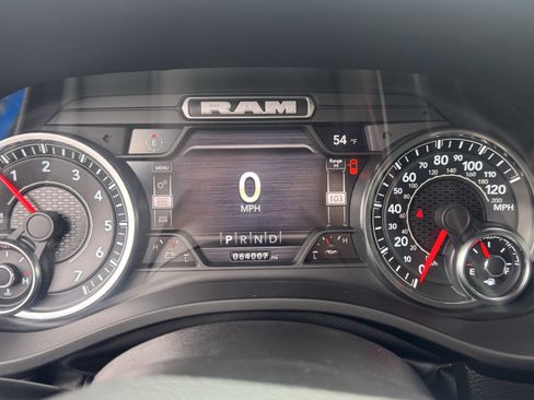 Used 2022 RAM 1500 Laramie w/ Sport Appearance Package image 21