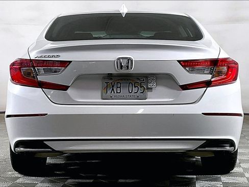 Used 2019 Honda Accord LX image 3