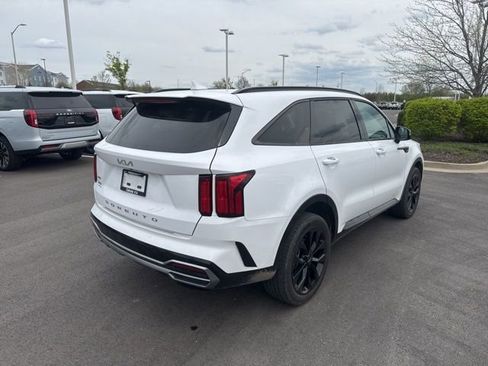 Used 2022 Kia Sorento SX image 7