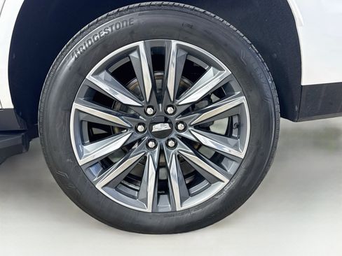 Used 2022 Cadillac Escalade Sport RWD image 35