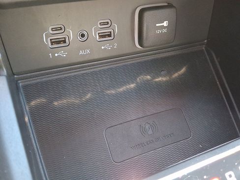 Certified 2025 Jeep Grand Cherokee L Altitude image 25