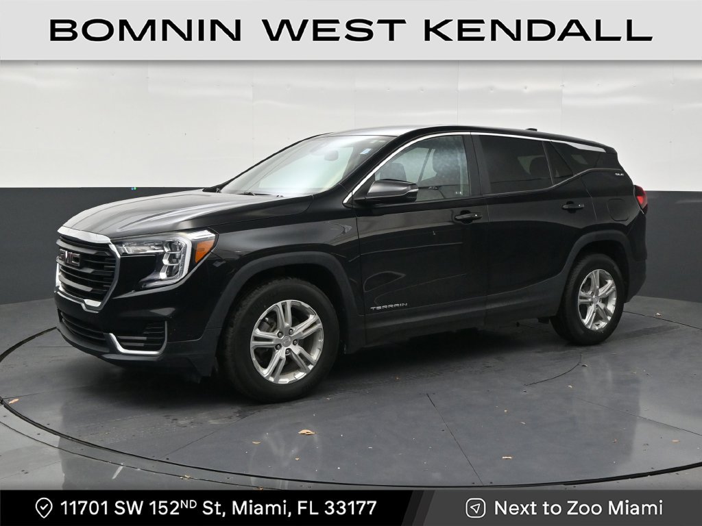 Used 2023 GMC Terrain SLE FWD image 1