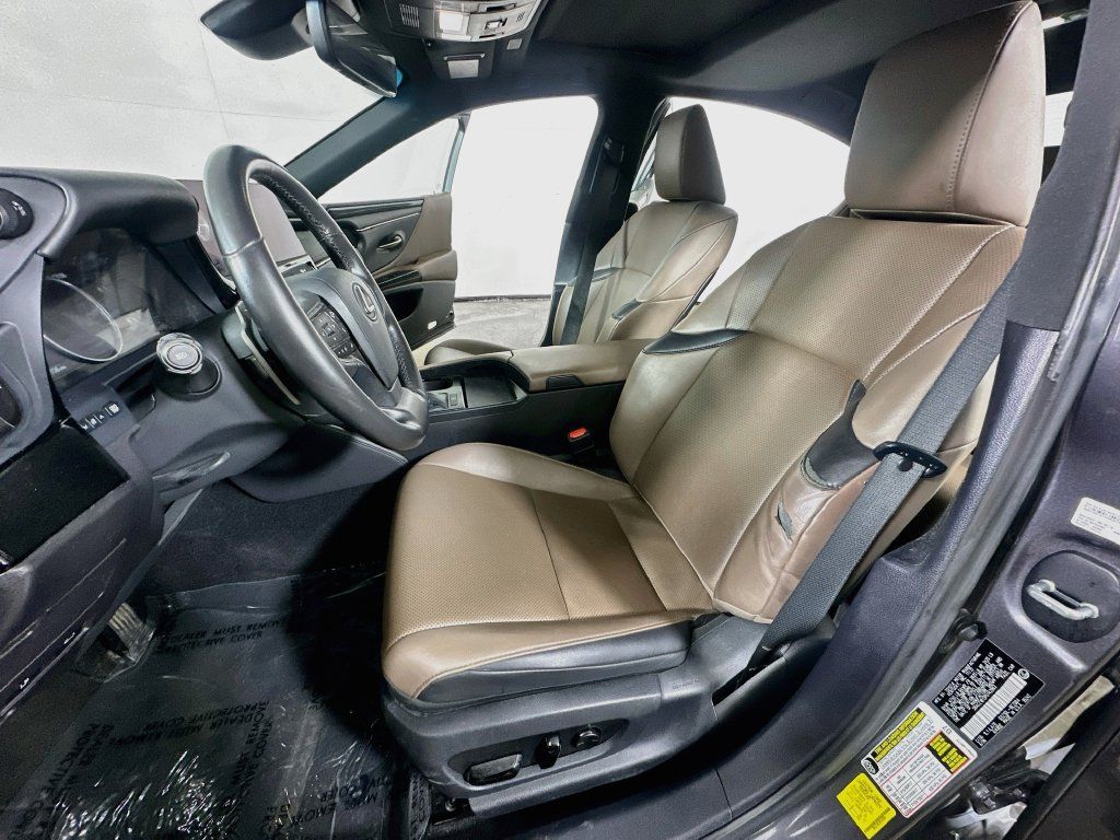 Used 2023 Lexus ES 350 w/ Accessory Package (Z1) FWD image 17
