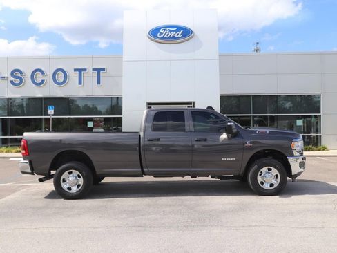 Used 2024 RAM 3500 Tradesman w/ Safety Group AWD/4WD image 17