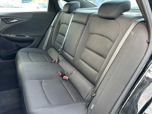 Used 2022 Chevrolet Malibu LT image 17