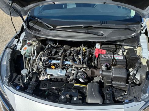 Used 2025 Nissan Versa SV image 30