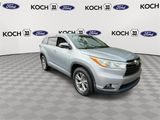 Used 2014 Toyota Highlander LE image 4