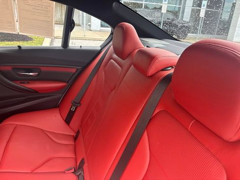 Used 2018 BMW M3 w/ Competition Package RWD image 11