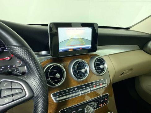 Used 2017 Mercedes-Benz C 300 4MATIC Sedan image 7