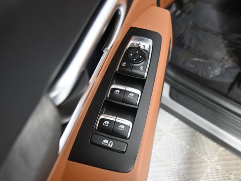 Used 2024 Kia Telluride EX X-Line AWD/4WD image 21