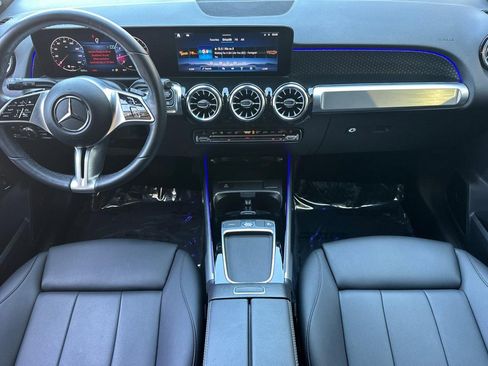 Certified 2024 Mercedes-Benz GLB 250 4MATIC image 17