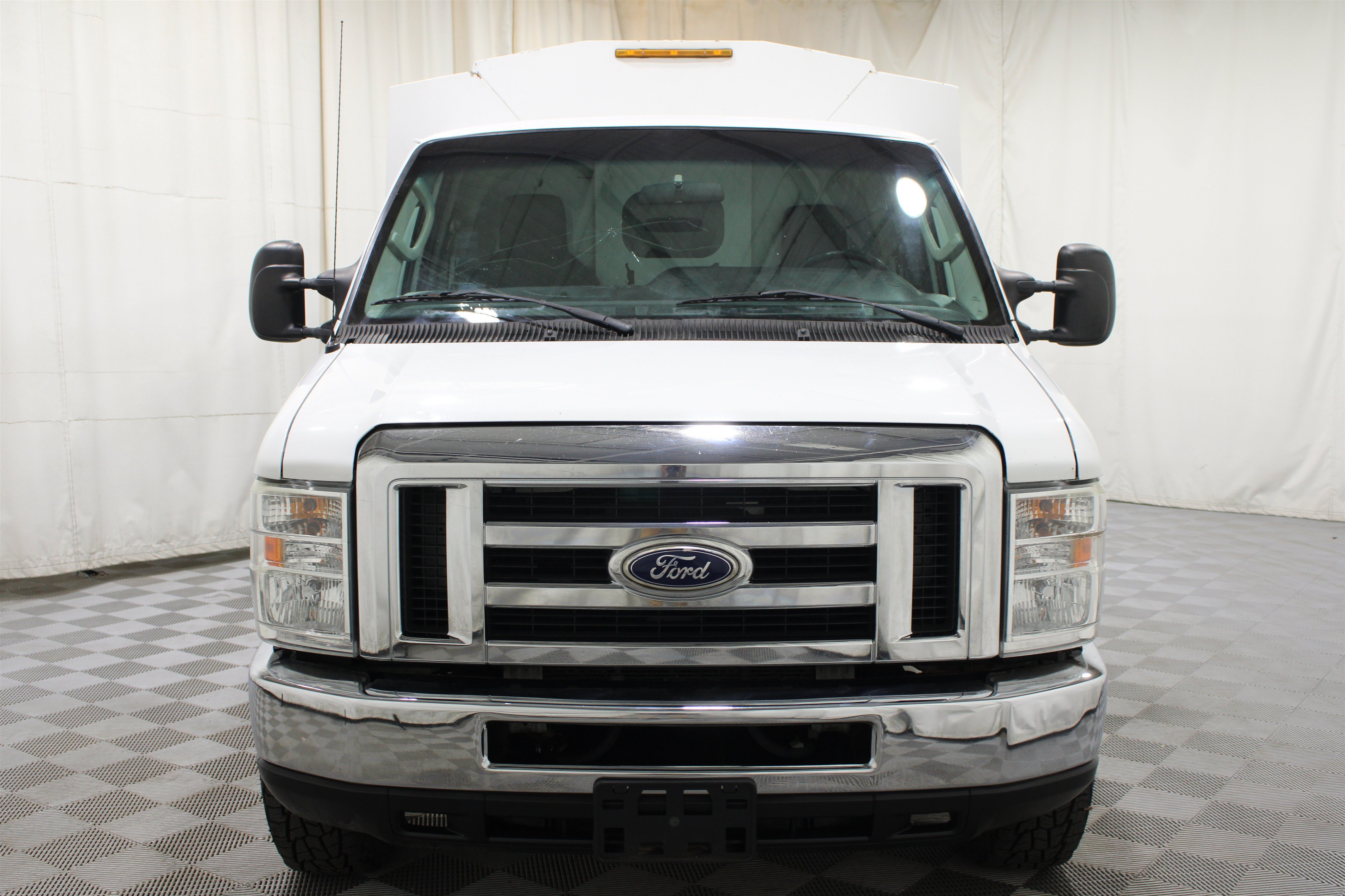 Used 2012 Ford E-350 and Econoline 350 Super Duty w/ PWR Locks & Windows Group RWD image 23