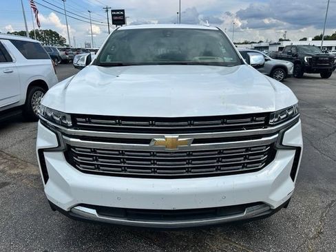 Used 2021 Chevrolet Tahoe Premier w/ Premium Package RWD image 3