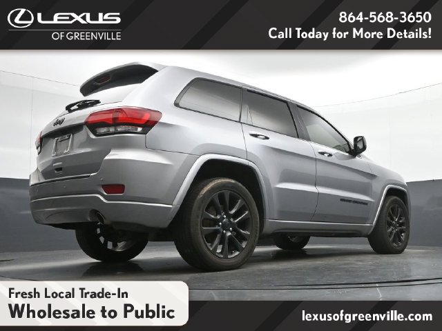 Used 2020 Jeep Grand Cherokee Altitude RWD image 11