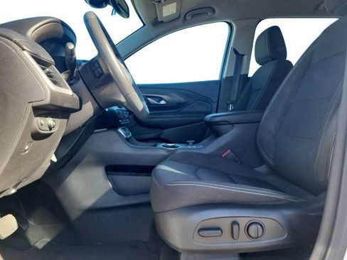 Used 2022 GMC Terrain SLE w/ Driver Convenience Package FWD image 11