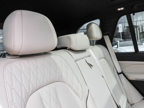 Used 2023 BMW X5 M50i w/ Executive Package AWD/4WD image 40