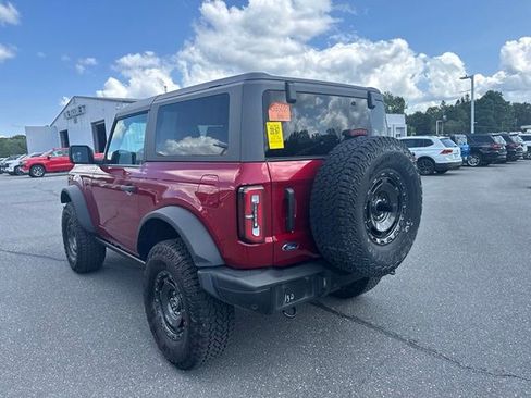 Certified 2025 Ford Bronco Badlands w/ Sasquatch Package AWD/4WD image 6
