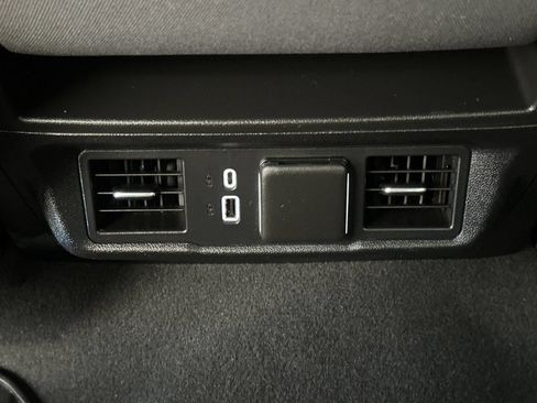 Used 2024 GMC Sierra 1500 Elevation AWD/4WD image 13