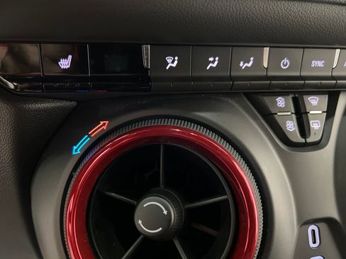 Used 2025 Chevrolet Blazer RS FWD image 44