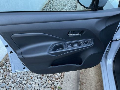 New 2025 Nissan Versa SV w/ Trunk Package image 11