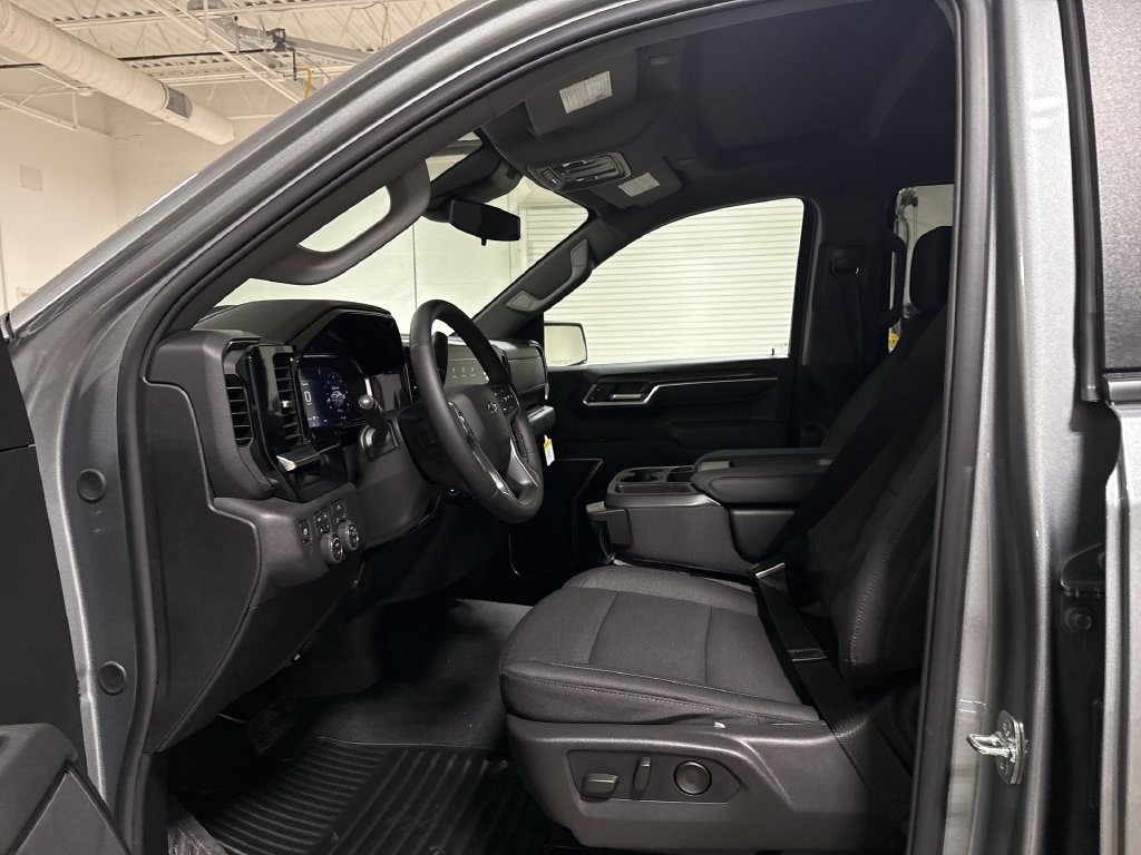 New 2026 Chevrolet Silverado 1500 RST w/ Z71 Off-Road Package AWD/4WD image 20