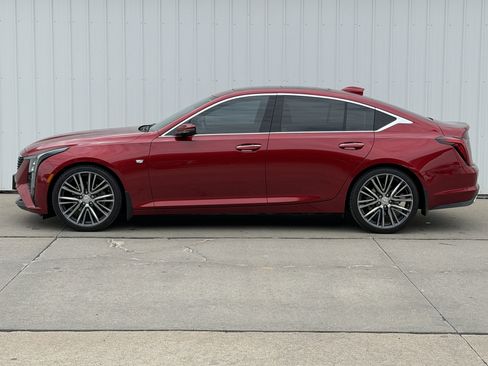 Used 2025 Cadillac CT5 Premium Luxury RWD image 9